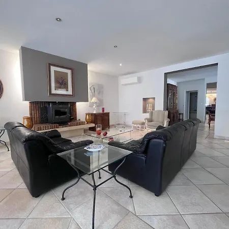 Villa Maison De Avec Piscine Privée à Deux Pas De Centre De
