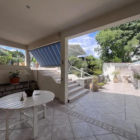 Maison De Avec Piscine Privée à Deux Pas De Centre De Villa Montpellier